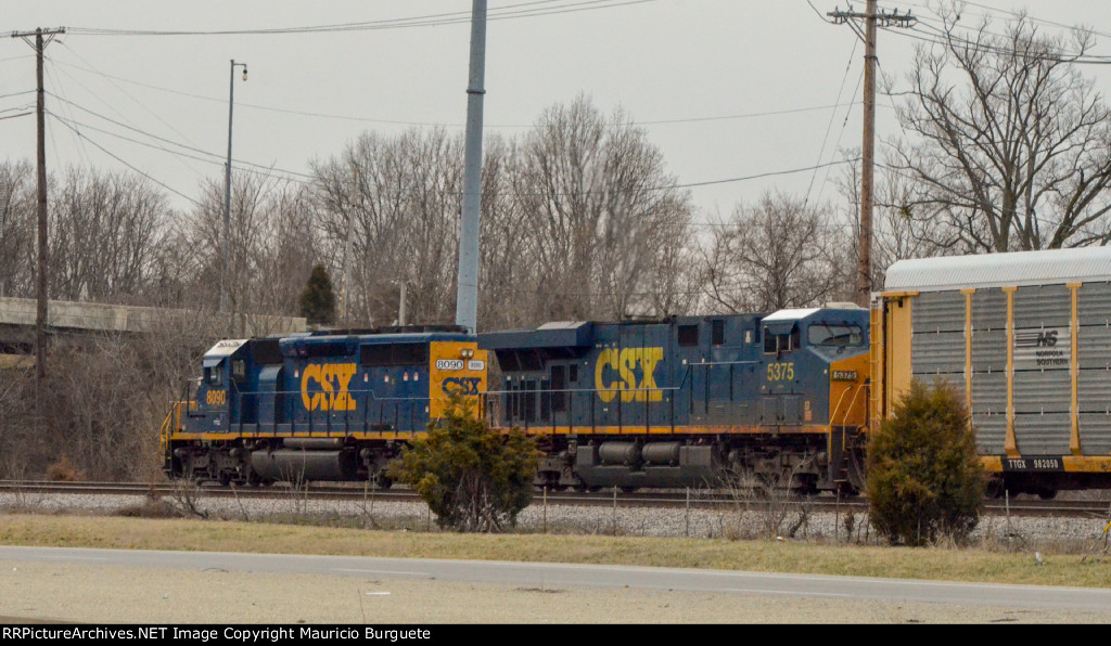 CSX SD40-2 and ES40DC leading a train